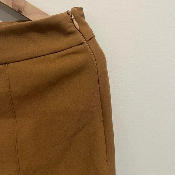Princess Polly Brown Flare Pants
Cognac brown pants from princess Polly size 8 - Picture 2 of 7